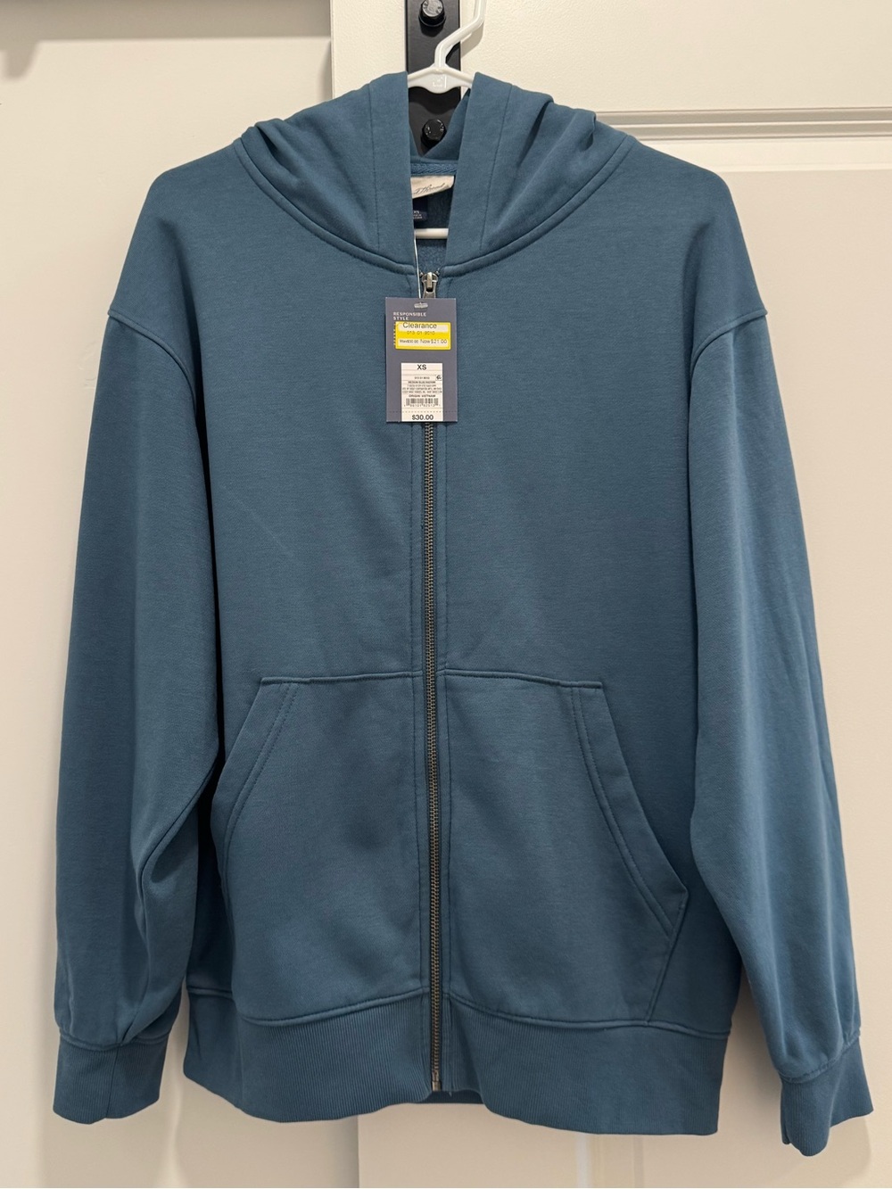 NWT | Universal Threads | Women’s Oversized Zip Up Sweatshirt | Size XS